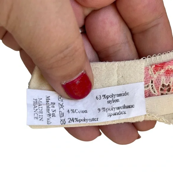 Vintage 90s Lise Charmel cream pink & green lacy bra - Picture 11 of 11